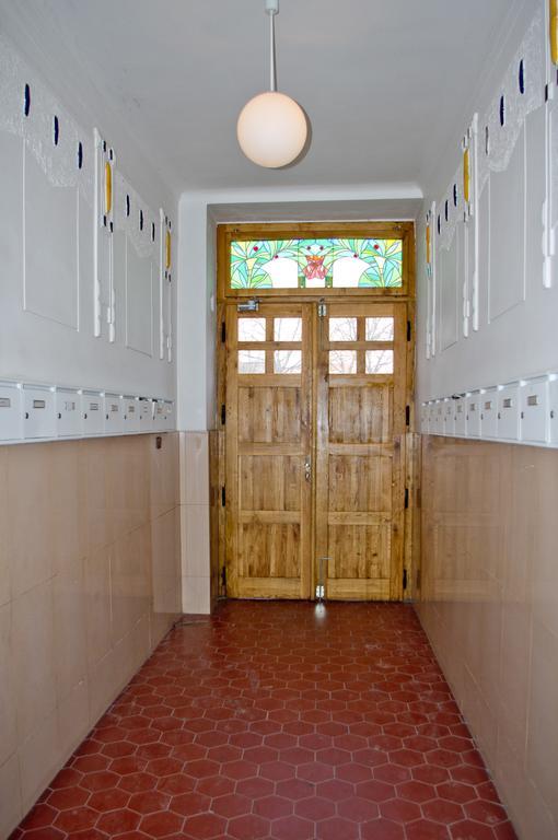 Apartments With 2 Bathrooms- 5 Minutes From Old Town - 102 M2 ปราก ภายนอก รูปภาพ