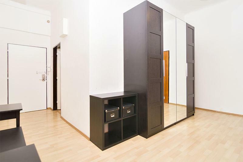 Apartments With 2 Bathrooms- 5 Minutes From Old Town - 102 M2 ปราก ภายนอก รูปภาพ